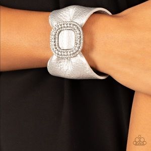 Lights, SELFIE, Action! - Silver bracelet